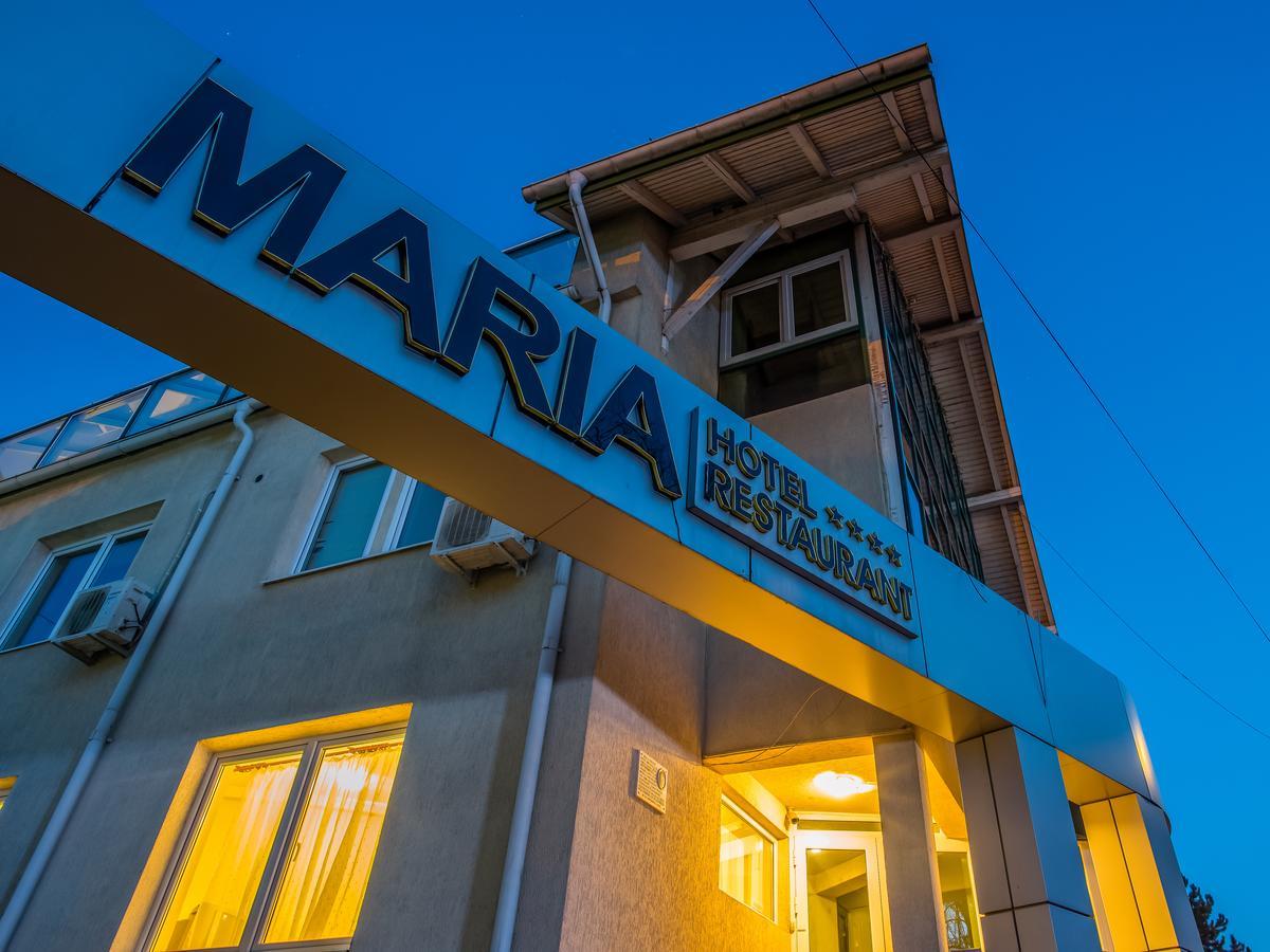 Hotel Maria Radauti Luaran gambar