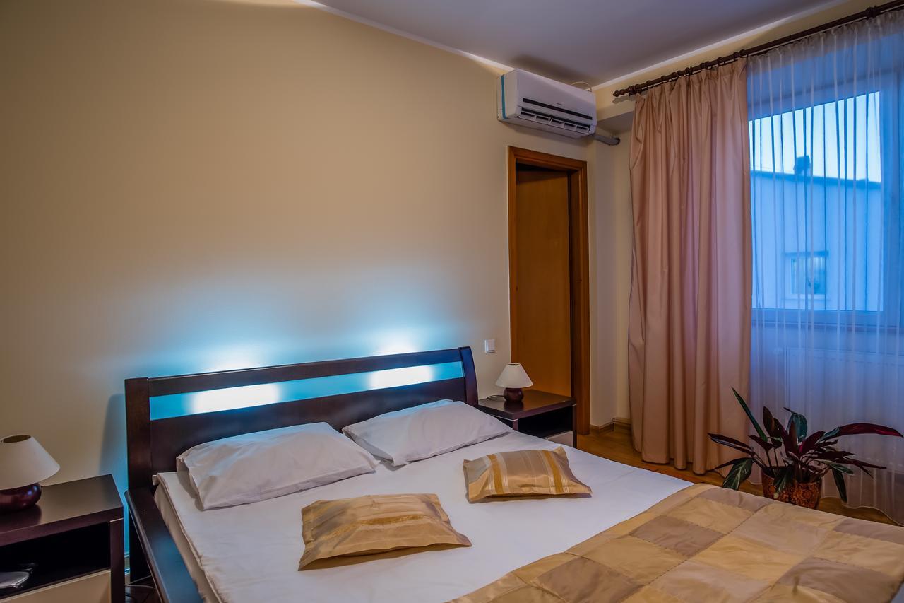 Hotel Maria Radauti Luaran gambar
